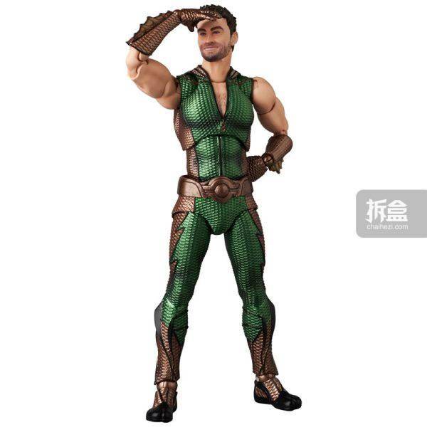 MAFEX 黑袍纠察队 深海 美剧祖国人 6寸可动人偶