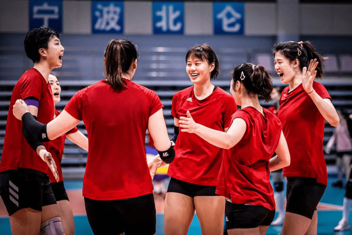 奥林匹克官网正式确认!中国女排收喜讯,蔡斌为自己正名的机会来了