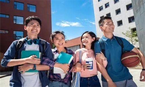 留学澳洲一年的人民币账单：揭秘真实花费与智慧理财之道！
