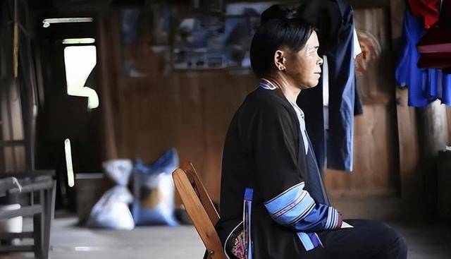 16岁因太美被印在人民币上，多年过去，49岁时方知头像是自己