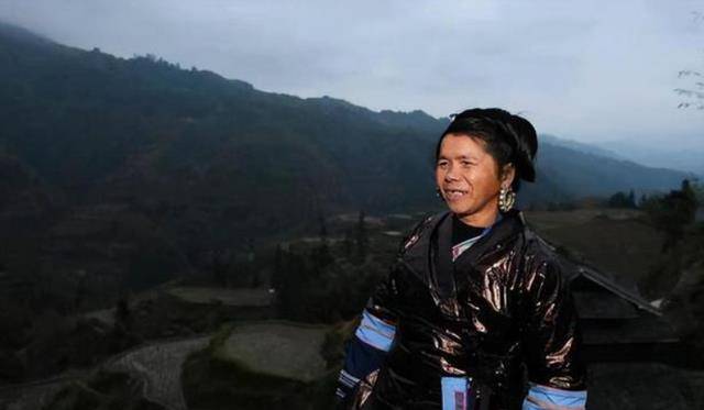16岁因太美被印在人民币上，多年过去，49岁时方知头像是自己