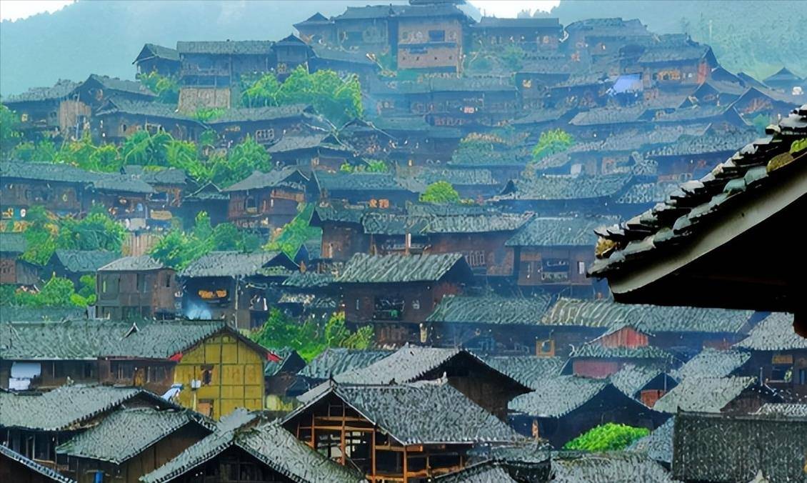 石奶引：16岁因太美被印在人民币上，49岁时方知头像是自己