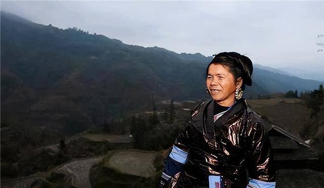 纪实：石奶引：16岁因太美被印在人民币上，49岁时才知头像是自己
