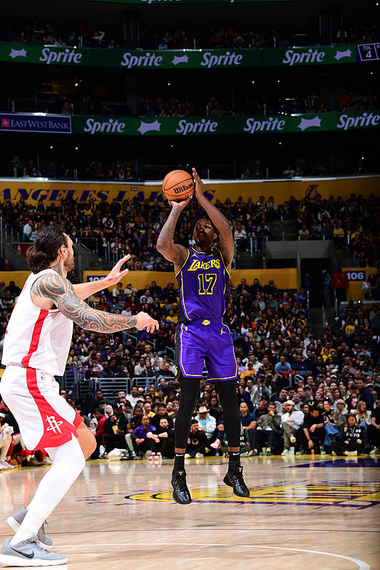 NBA｜板凳球员成为奇兵 湖人坐稳西部第四