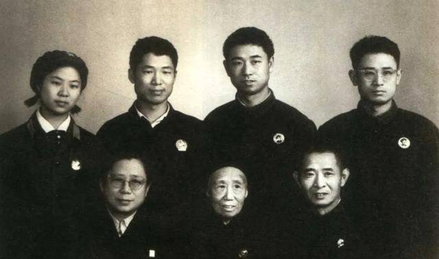胡耀邦之子胡德华同志逝世，享年77岁